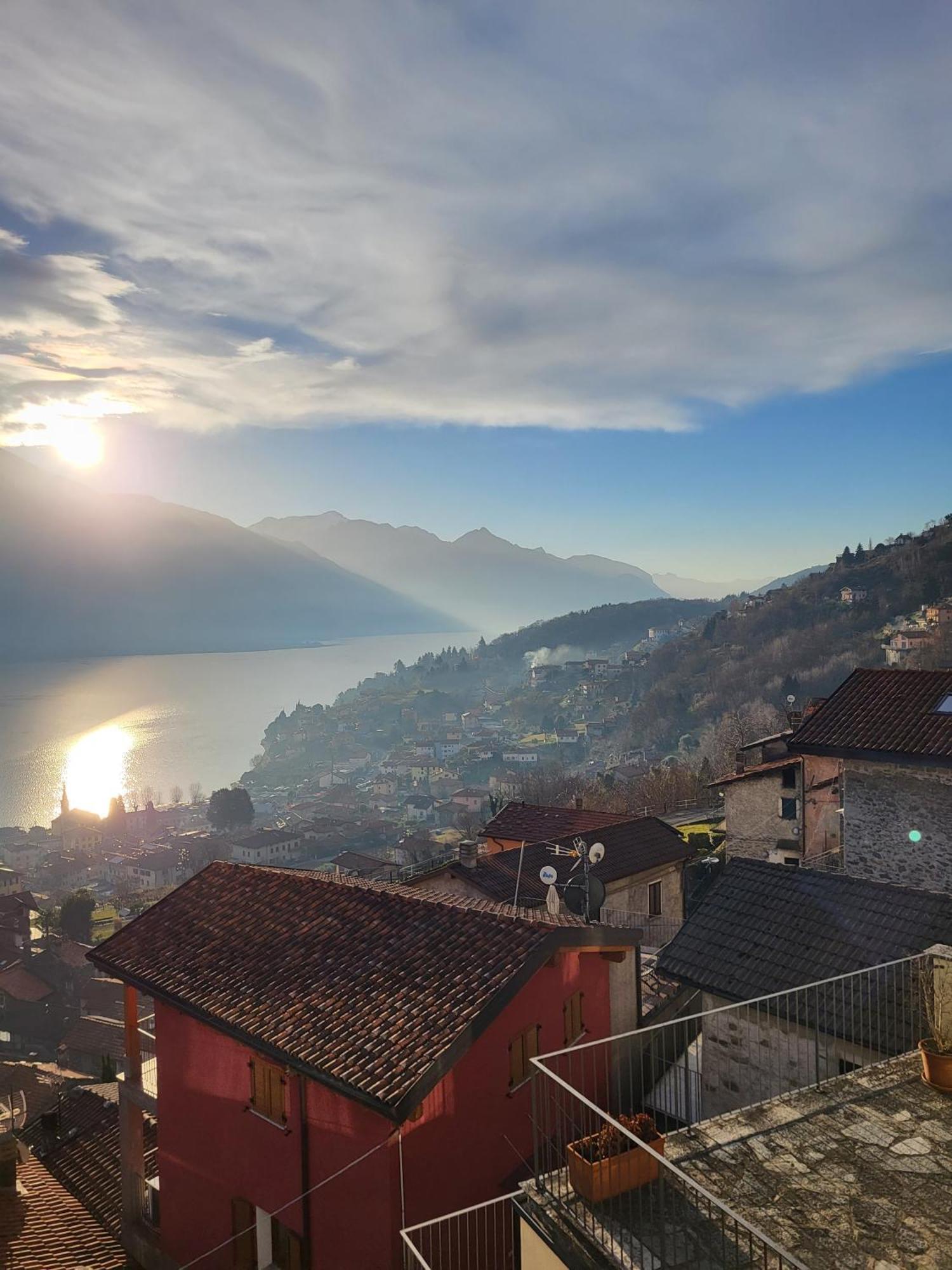 Amazing View With Pool And 2 Terraces, Modern Urio, By Stayhere-lakecomo Apartment Carlazzo