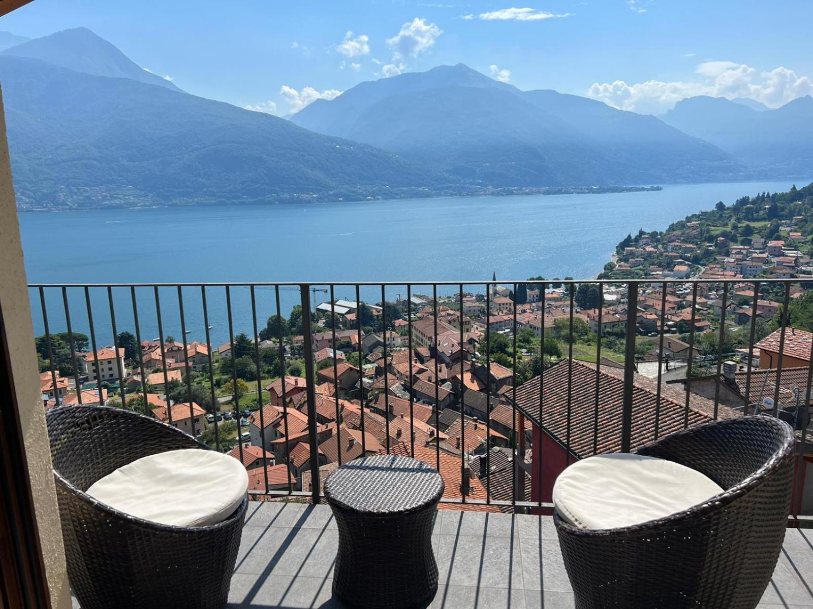 Amazing View With Pool And 2 Terraces, Modern Urio, By Stayhere-lakecomo Apartment